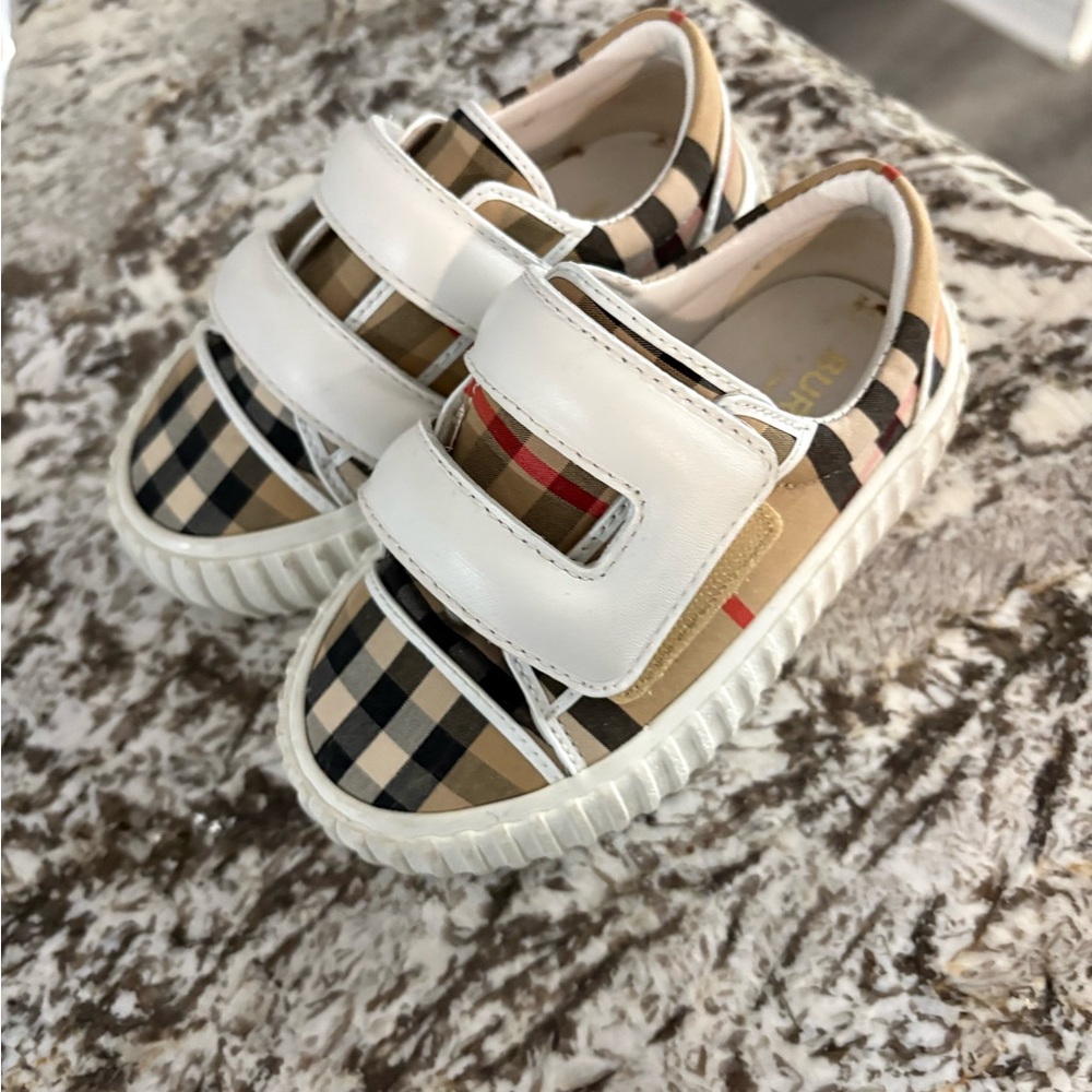 Burberry Plaid Velcro Kids Sneakers in Beige, White and Black